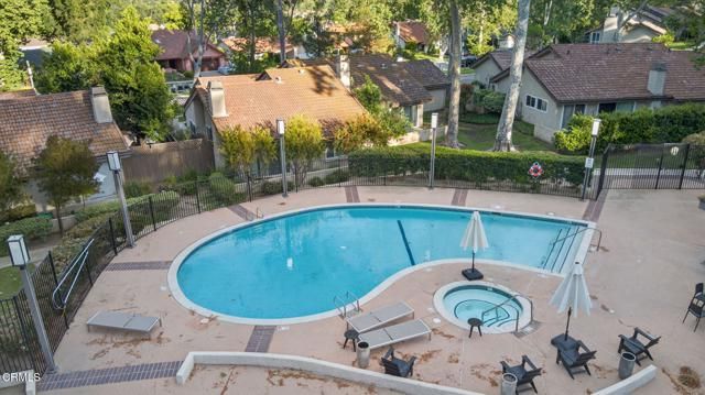 59 Rosehedge Lane, Oak Park, CA 91377