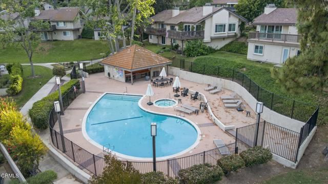 59 Rosehedge Lane, Oak Park, CA 91377