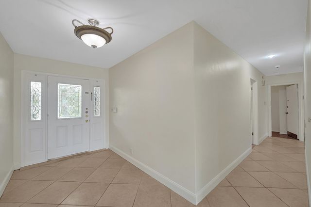 4721 Sarazen Drive, Hollywood, FL 33021