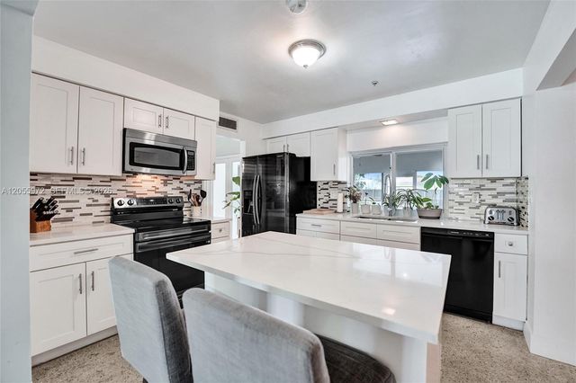 4508 Van Buren Street, Hollywood, FL 33021