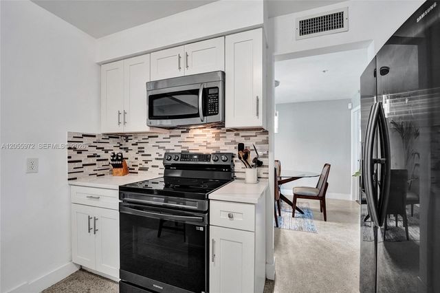 4508 Van Buren Street, Hollywood, FL 33021