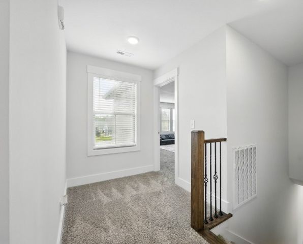 397 Frontier Dr, Clarksville, TN 37043