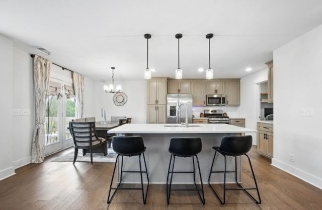 397 Frontier Dr, Clarksville, TN 37043