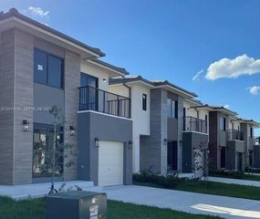 1151 NW 1st Street, Florida City, FL 33034