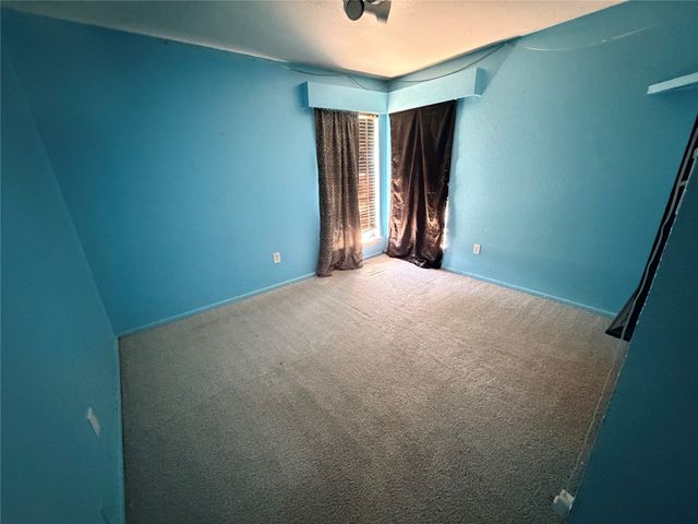 1915 N O Connor Road, Irving, TX 75061