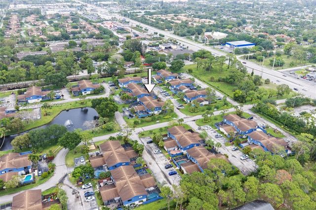 4582 Holly Lake Drive, Lake Worth, FL 33463