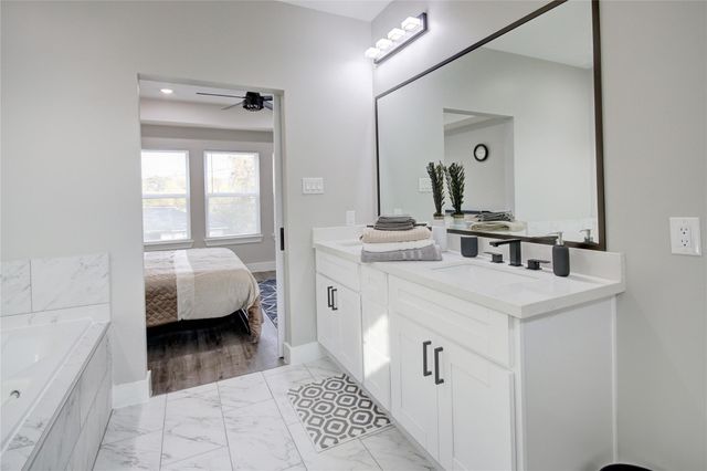 9305 Tower Street, Houston, TX 77088