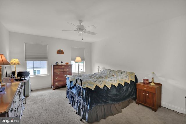 103 GOLDENFIELD DR, Lancaster, PA 17603