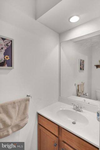 103 GOLDENFIELD DR, Lancaster, PA 17603