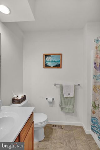 103 GOLDENFIELD DR, Lancaster, PA 17603