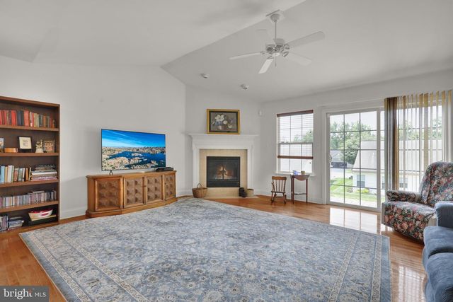 103 GOLDENFIELD DR, Lancaster, PA 17603