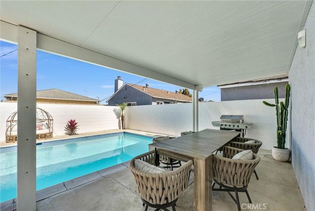 2628 Deerford, Lakewood, CA 90712