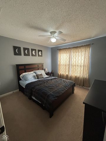 4351 Round Lake Bend, Indianapolis, IN 46234
