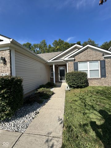 4351 Round Lake Bend, Indianapolis, IN 46234