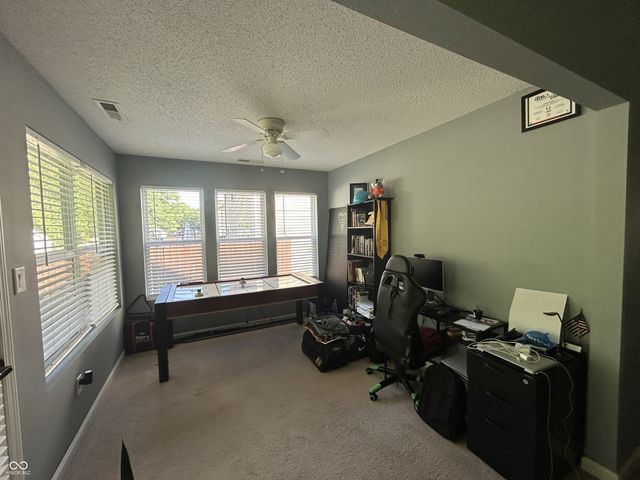 4351 Round Lake Bend, Indianapolis, IN 46234