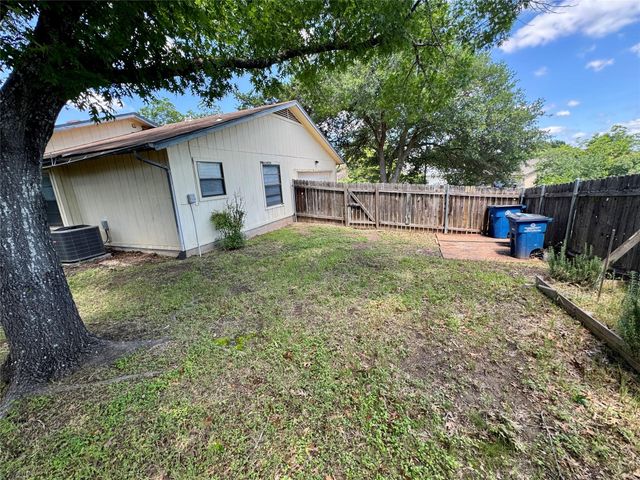 7206 Smokey Hill RD, Austin, TX 78736