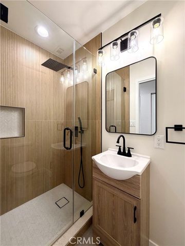 3548 Corinth Avenue, Los Angeles, CA 90066