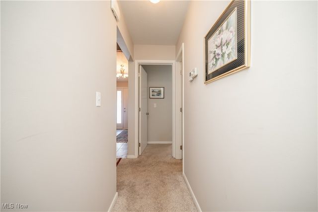 6942 Woodwalk Drive, Brecksville, OH 44141