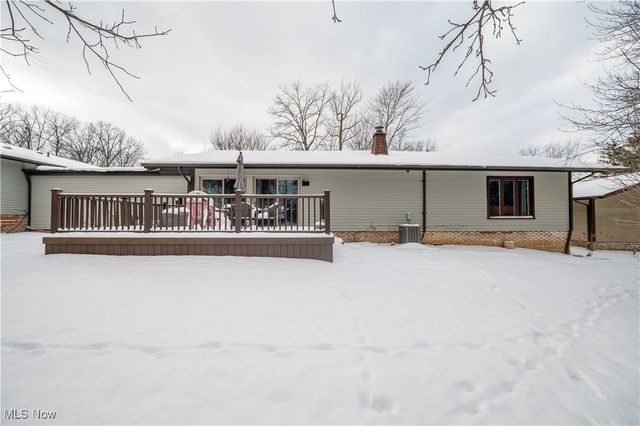 6942 Woodwalk Drive, Brecksville, OH 44141