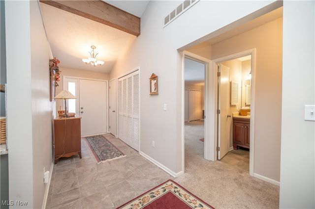 6942 Woodwalk Drive, Brecksville, OH 44141