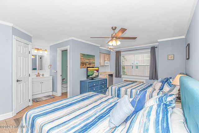 330 S Middleton Drive NW Unit 706, Calabash, NC 28467