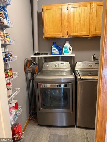4126 Durham Court 136, Eagan, MN 55122