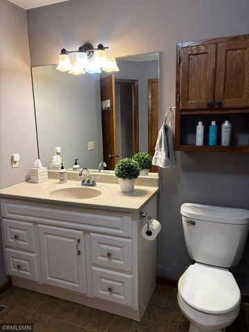 4126 Durham Court 136, Eagan, MN 55122