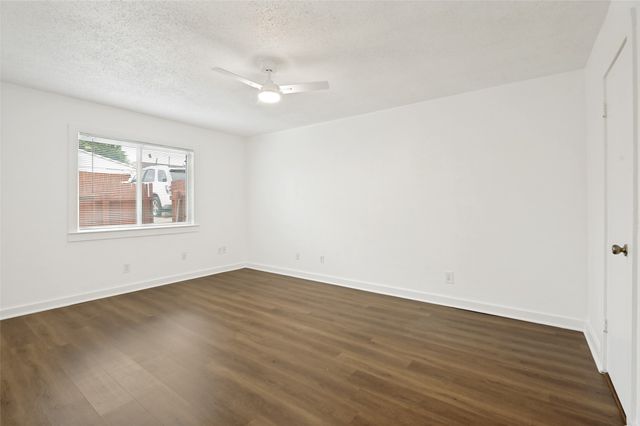 6028 Mcafee Drive, The Colony, TX 75056