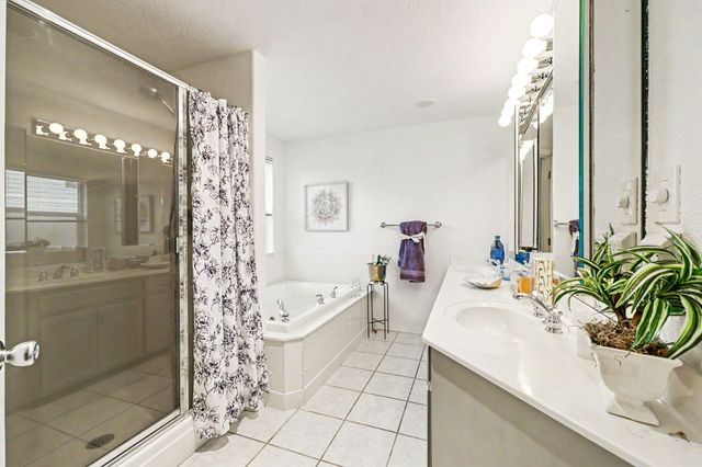 545 Diego Court, Central Point, OR 97502