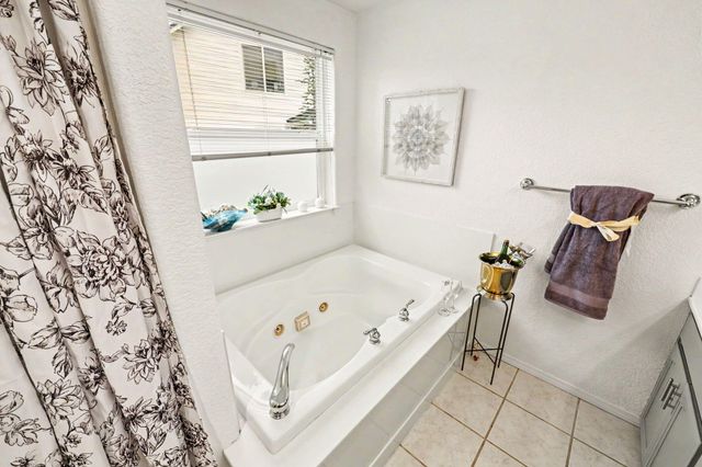 545 Diego Court, Central Point, OR 97502