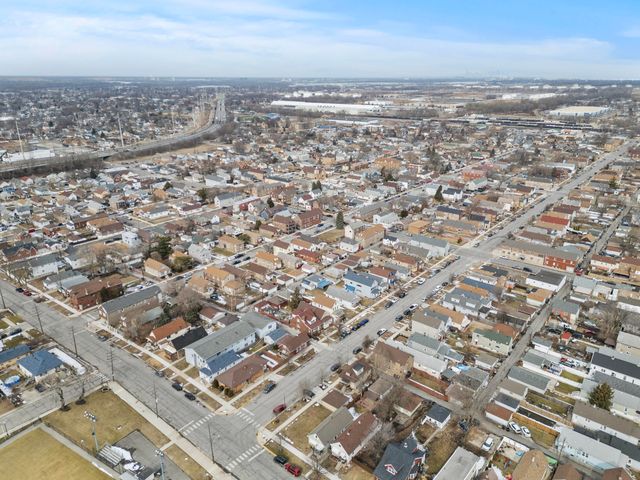 5004 Northcote, East Chicago, IN 46312