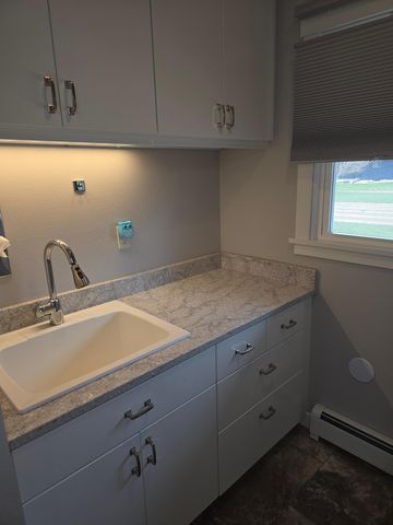 77 23rd Avenue N, Fargo, ND 58102