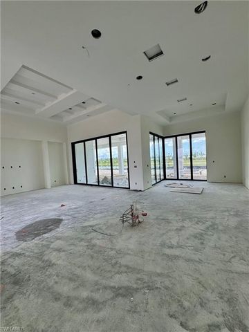 25562 Crystal Shore DR, Bonita Springs, FL 34135