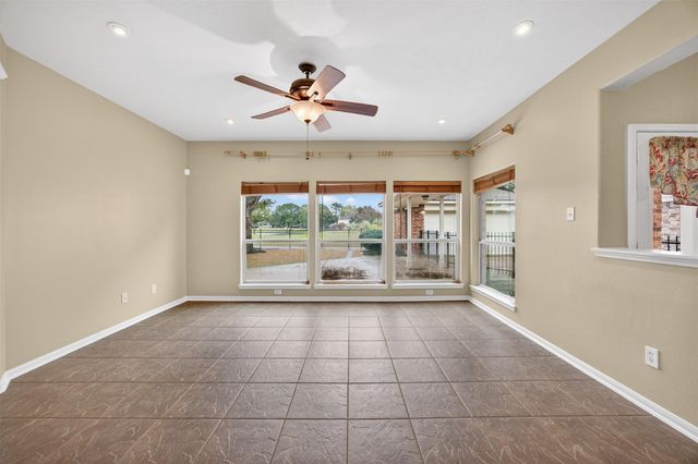 2107 Blue Water Bay Drive, Katy, TX 77494