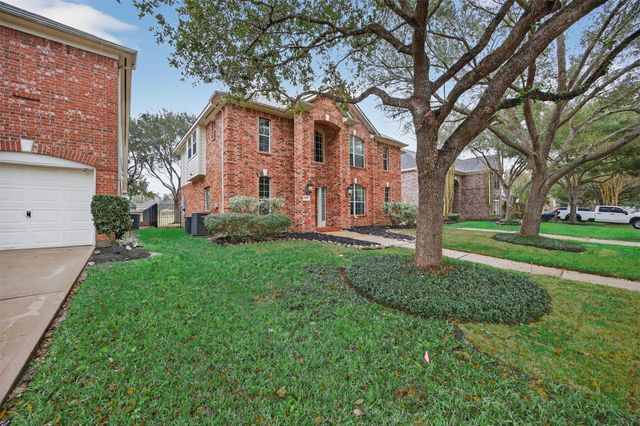 2107 Blue Water Bay Drive, Katy, TX 77494