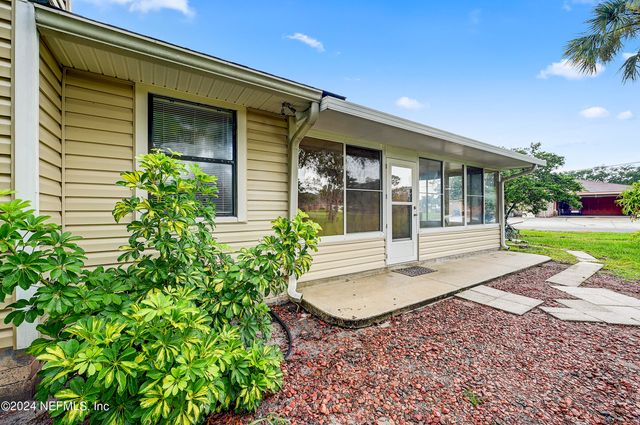 6909 RAMOTH Drive, Jacksonville, FL 32226