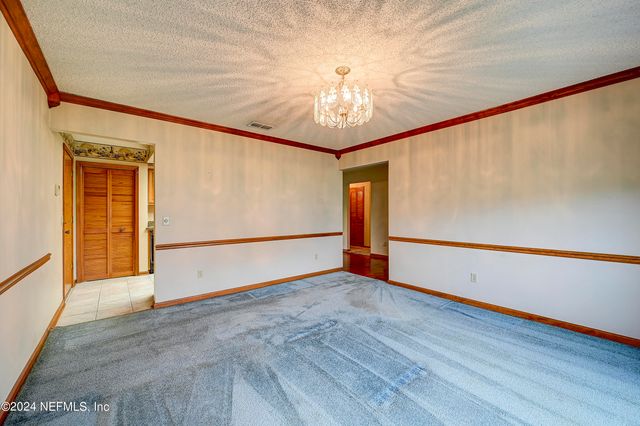 6909 RAMOTH Drive, Jacksonville, FL 32226