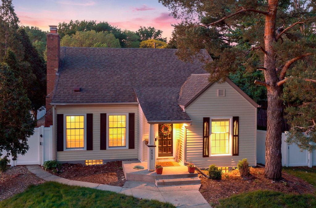 6840 Garfield Avenue, Richfield, MN 55423