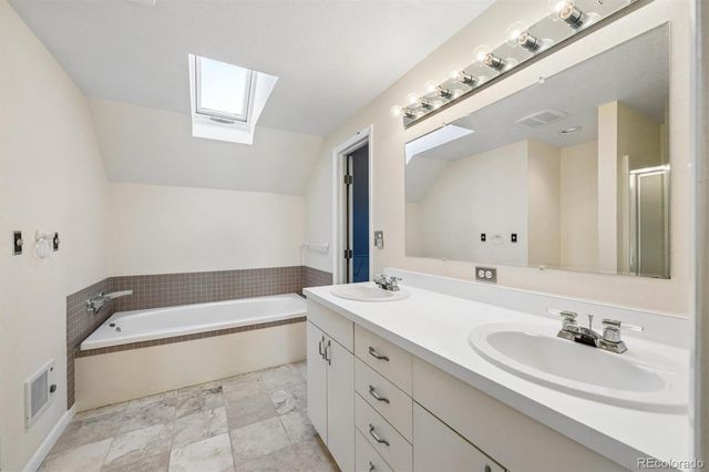 2542 Gentry Place, Watkins, CO 80137