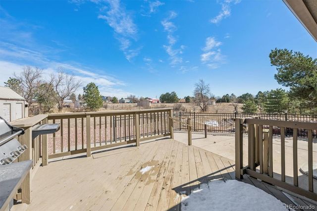 2542 Gentry Place, Watkins, CO 80137