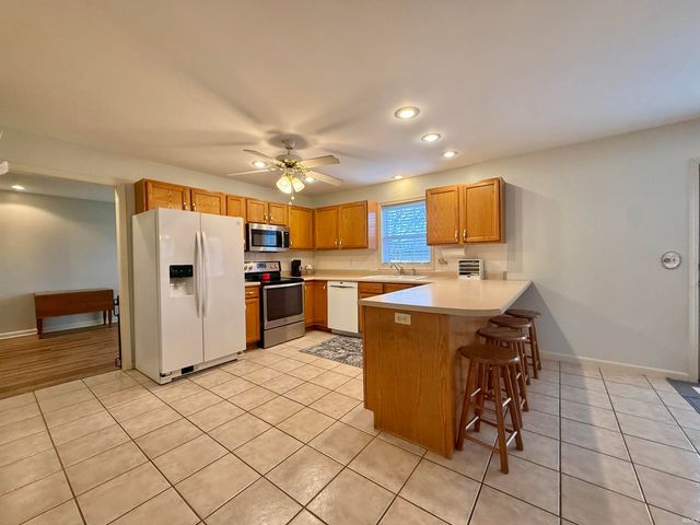 9140 Southport Drive, Evansville, IN 47711