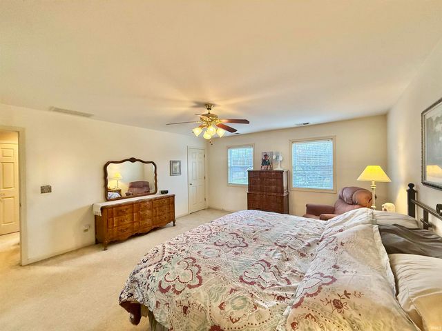 9140 Southport Drive, Evansville, IN 47711