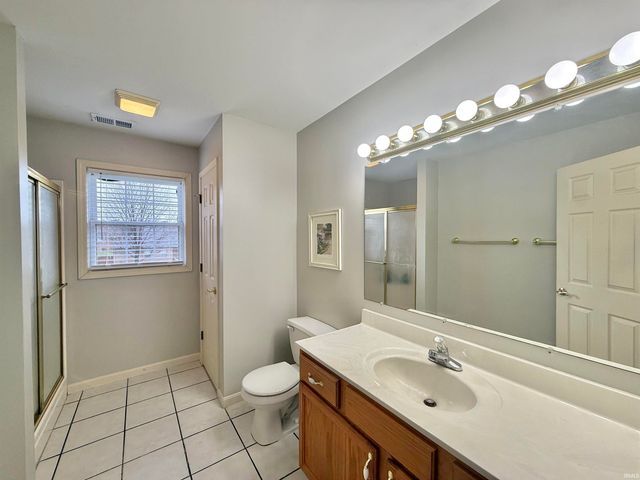 9140 Southport Drive, Evansville, IN 47711