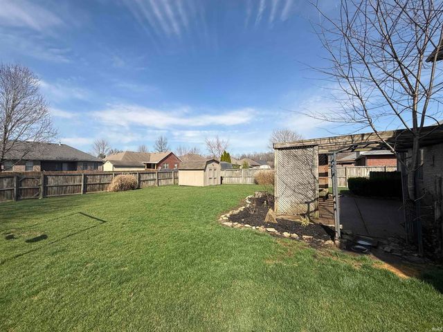 9140 Southport Drive, Evansville, IN 47711