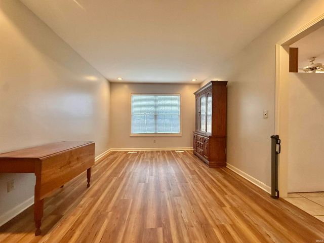 9140 Southport Drive, Evansville, IN 47711