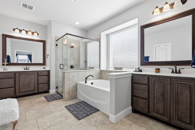 1112 Bear Oak Drive, Burleson, TX 76028