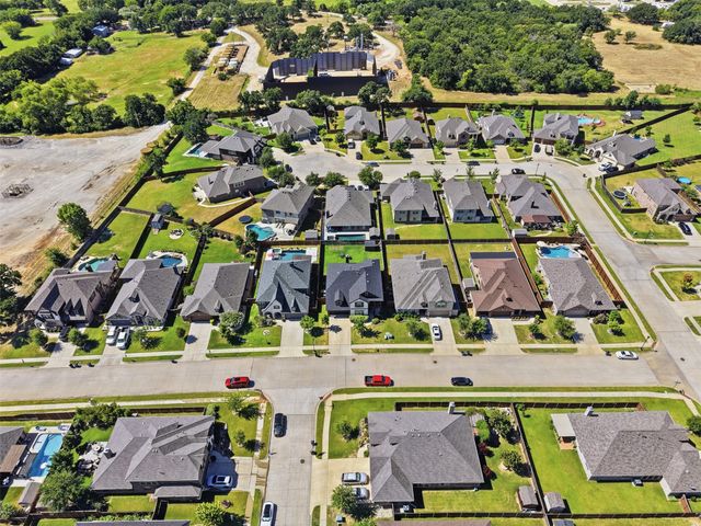 1112 Bear Oak Drive, Burleson, TX 76028