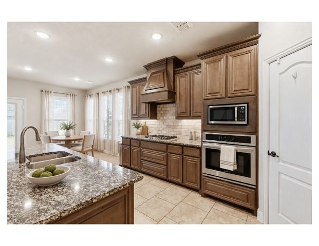 1112 Bear Oak Drive, Burleson, TX 76028