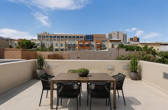 506 Coal Avenue SW, Albuquerque, NM 87102