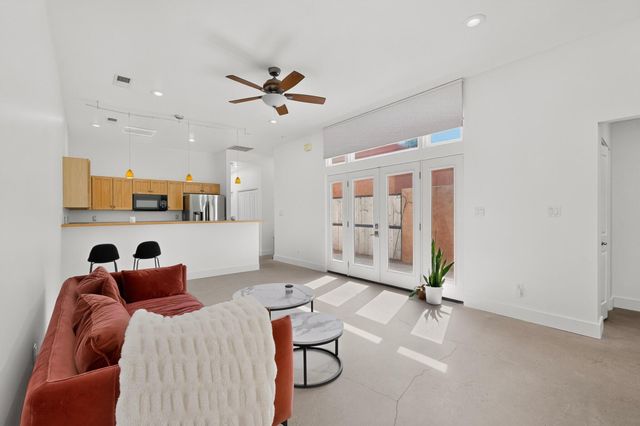 506 Coal Avenue SW, Albuquerque, NM 87102